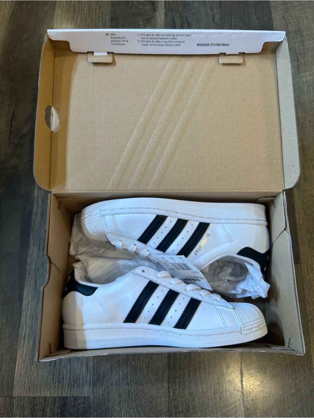 adidas superstar White Sneakers with Black Stripes (brand new with original box)